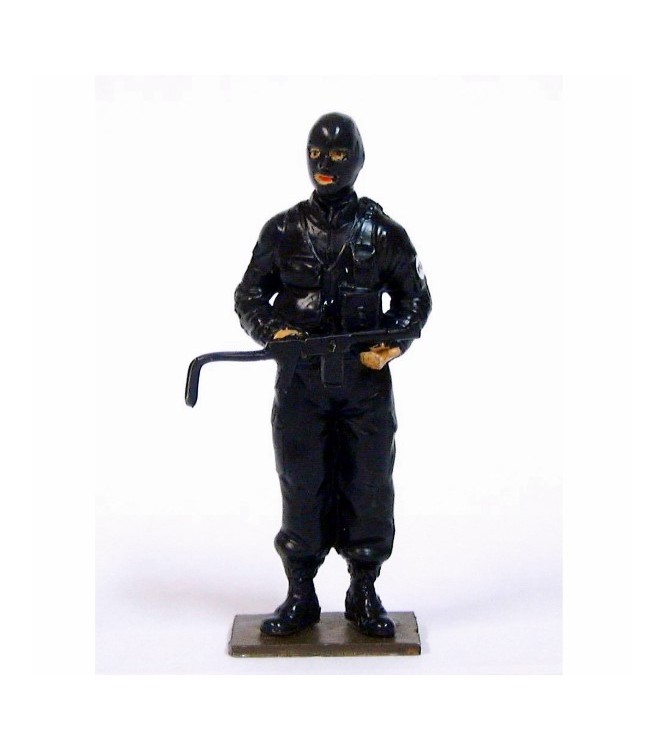 Policier du RAID en cagoule