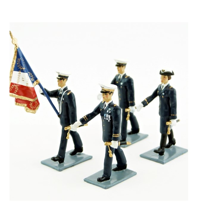 ensemble de 4 figurines "l'Ecole de l'air"