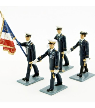 ensemble de 4 figurines "l'Ecole de l'air"