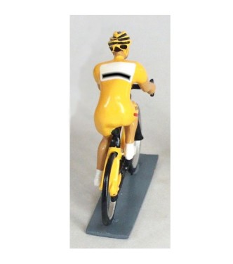 cycliste contemporain, maillot jaune