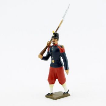 fantassin de l'infanterie de ligne, basquine garance (Napoléon III)