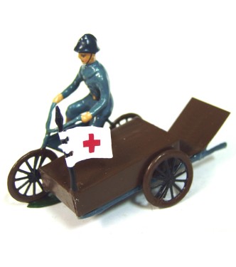 Motocycliste transportant blessé sur side-car ambulance
