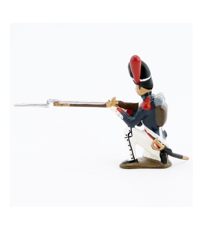 grenadier de la garde à genou, fusil en joue
