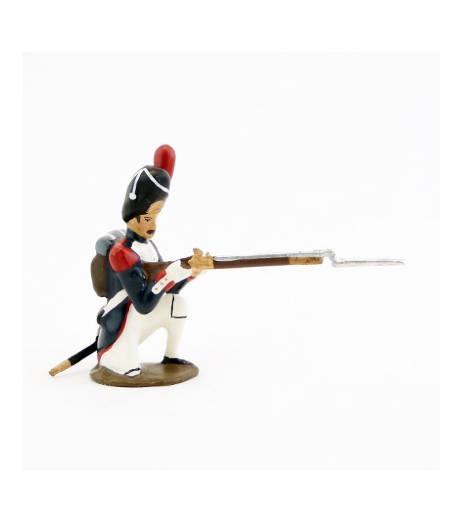 grenadier de la garde à genou, fusil en joue