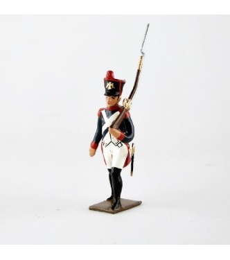 fantassin de l'infanterie de ligne, pied gauche en avant