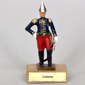 général Lemoine sur socle bois