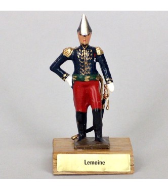 général Lemoine sur socle bois