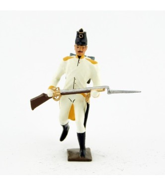 fantassin de l'infanterie allemande à l'assaut