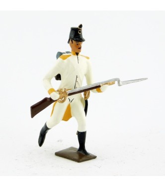 fantassin de l'infanterie allemande à l'assaut