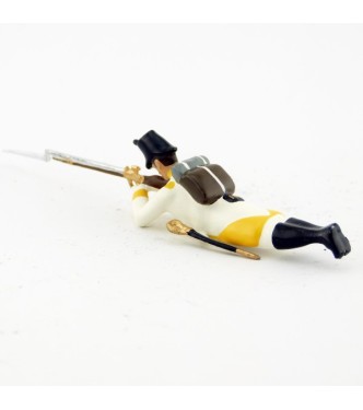 fantassin de l'infanterie allemande couché, fusil en joue