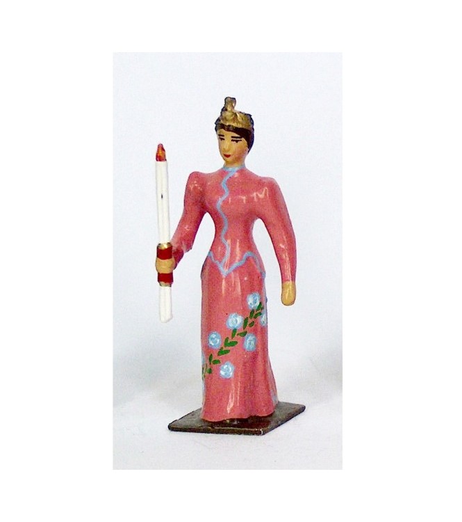 Femme avec cierge, robe rose