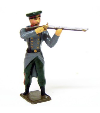 fantassin de l'infanterie russe au feu