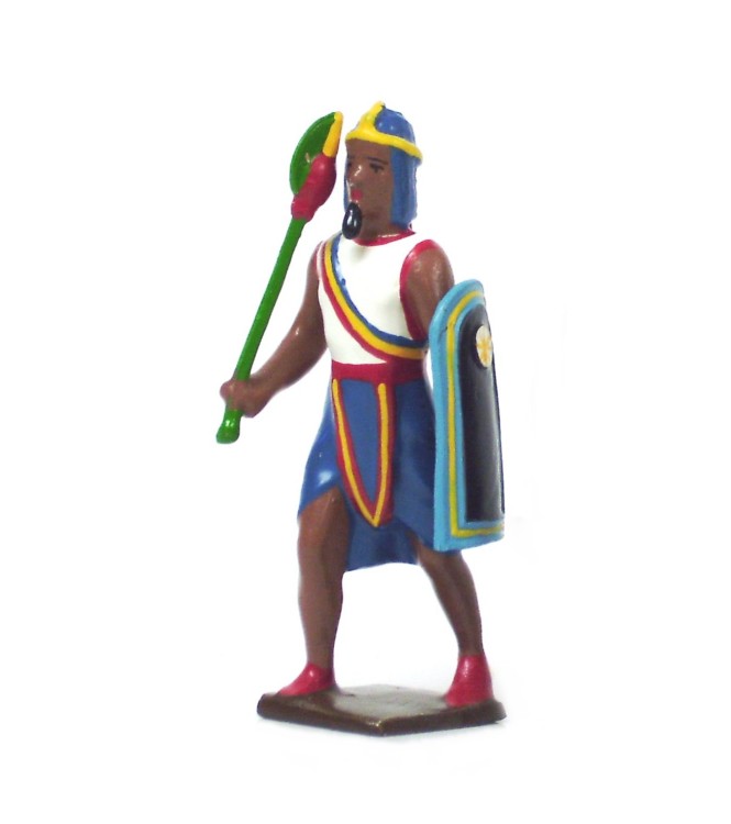 égyptien avec casse-tête et bouclier