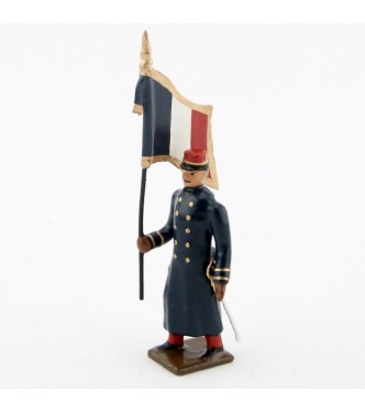 drapeau de l'infanterie de ligne en capote, pantalon garance