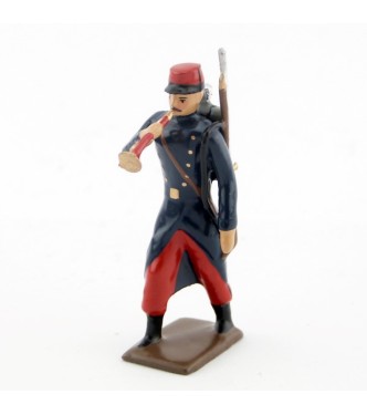 clairon de l'infanterie de ligne en capote, pantalon garance