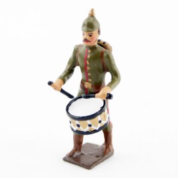 tambour de l'infanterie prussienne, tunique reseda (kaki), casque à pointe (p
