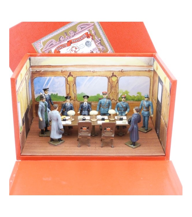 diorama l'Armistice de Rethondes (9 p. + décors + coffret diorama)