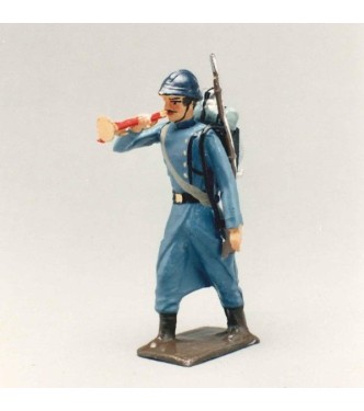 clairon de l'infanterie de ligne en capote bleu horizon