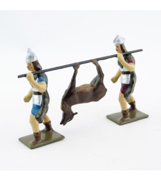 2 gaulois portant un cerf mort