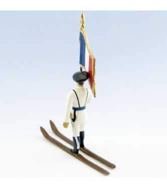 drapeau des chasseurs alpins en tenue d'hiver (blanc) à skis