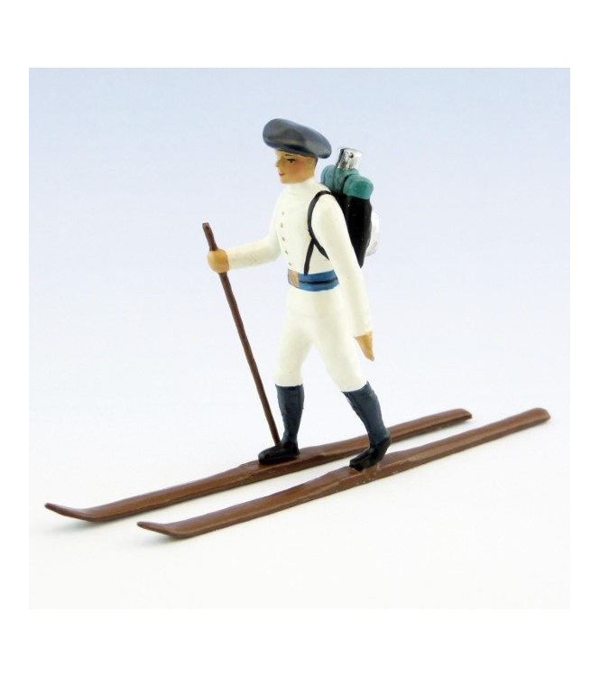 fantassin des chasseurs alpins en tenue d'hiver (blanc) à skis