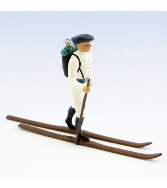 fantassin des chasseurs alpins en tenue d'hiver (blanc) à skis