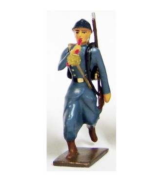 clairon de l'infanterie de ligne en capote b.h. à l'assaut