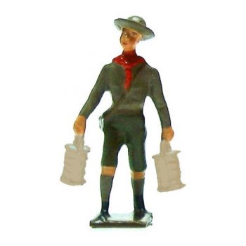 scout avec 2 vaches à eau