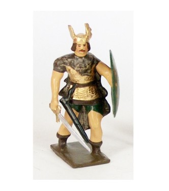 Vercingetorix, casque ailé, avec épée et bouclier