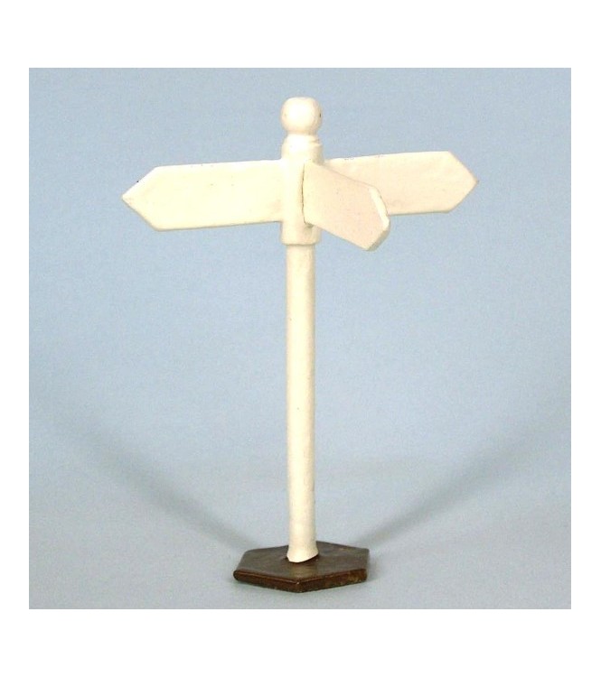poteau indicateur (3 directions, 3 routes)