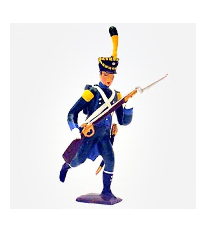 fantassin de l' infanterie légère italienne à l'assaut