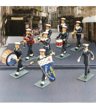 diorama ''le Bagad de Lann-Bihoué'' (tenue d'hiver) (9 p. + coffret)