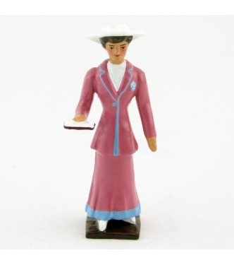 Femme, robe rose, avec livre (missel)