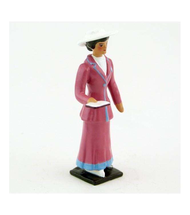 Femme, robe rose, avec livre (missel)