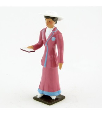 Femme, robe rose, avec livre (missel)