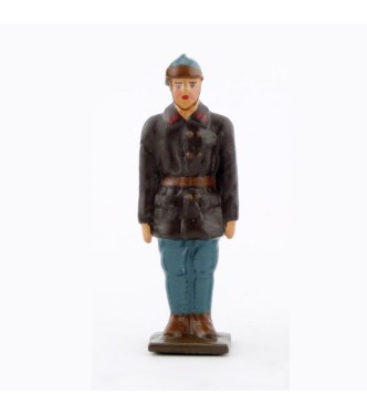 conducteur de char (bleu Horizon) au garde à vous