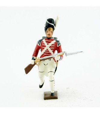fantassin du 1er rgt de grenadiers anglais à l'assaut