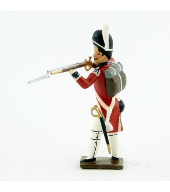 fantassin du 1er rgt de grenadiers anglais debout, fusil en joue