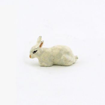 Lapin couché, blanc