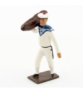 marin portant paquetage