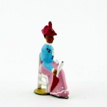 Femme assise en Bleu rose