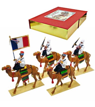 Corps des Méharistes, coffret de 4 figurines à dromadaires (1 Officier, 1 Drapea