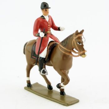 cavalier, redingote rouge, avec cravache (fouet à la ceinture) sur cheval alezan