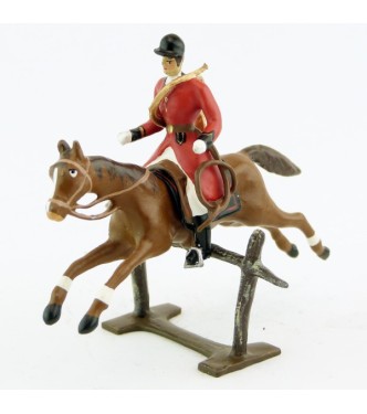 sonneur, trompe autour du corps, sur cheval alezan sautant barrière