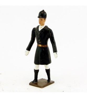 Veneur, manteau noir à parements noir,