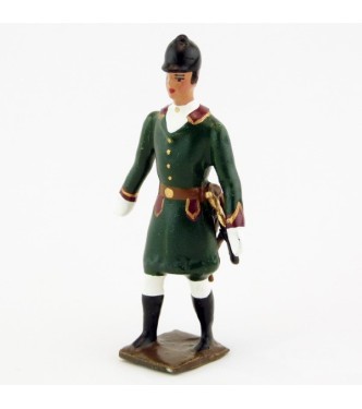 Veneur, manteau vert Russe à parements bordeaux, avec fouet à la ceinture