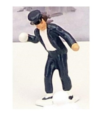 garçon en bleu (diorama ''la bataille de boules de neige'')