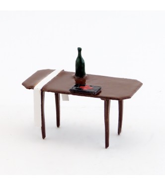 table infirmerie (bandage, malette et bouteille)