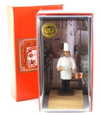 le Cuisinier avec casserole et fouet en coffret de luxe