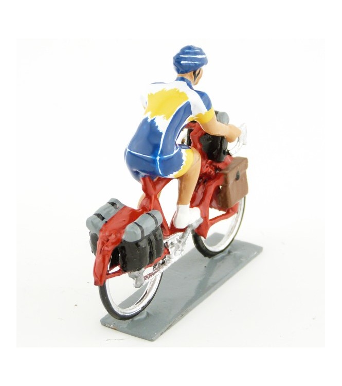 Cyclotouriste (Cyclo-randonneur), t-shirt bleu, jaune et blanc